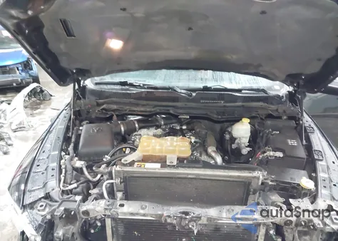 2015 Ram 1500 Laramie из США, поврежденный, VIN 1C6RR7VMXFS662819